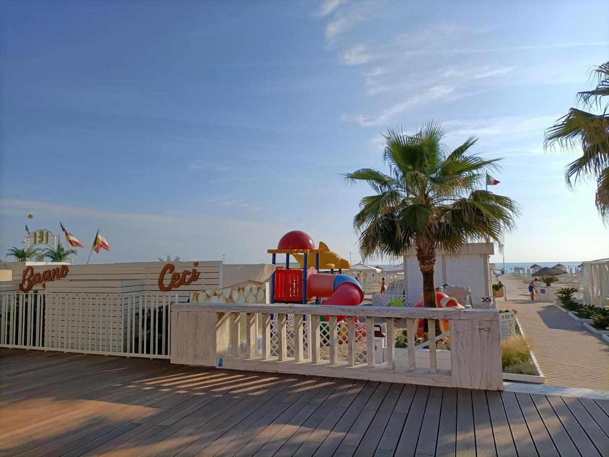 Hotel Bed & Book Rimini Ngoại thất bức ảnh