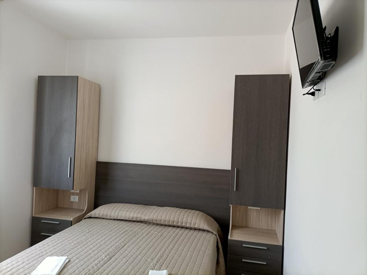 Hotel Bed & Book Rimini Ngoại thất bức ảnh