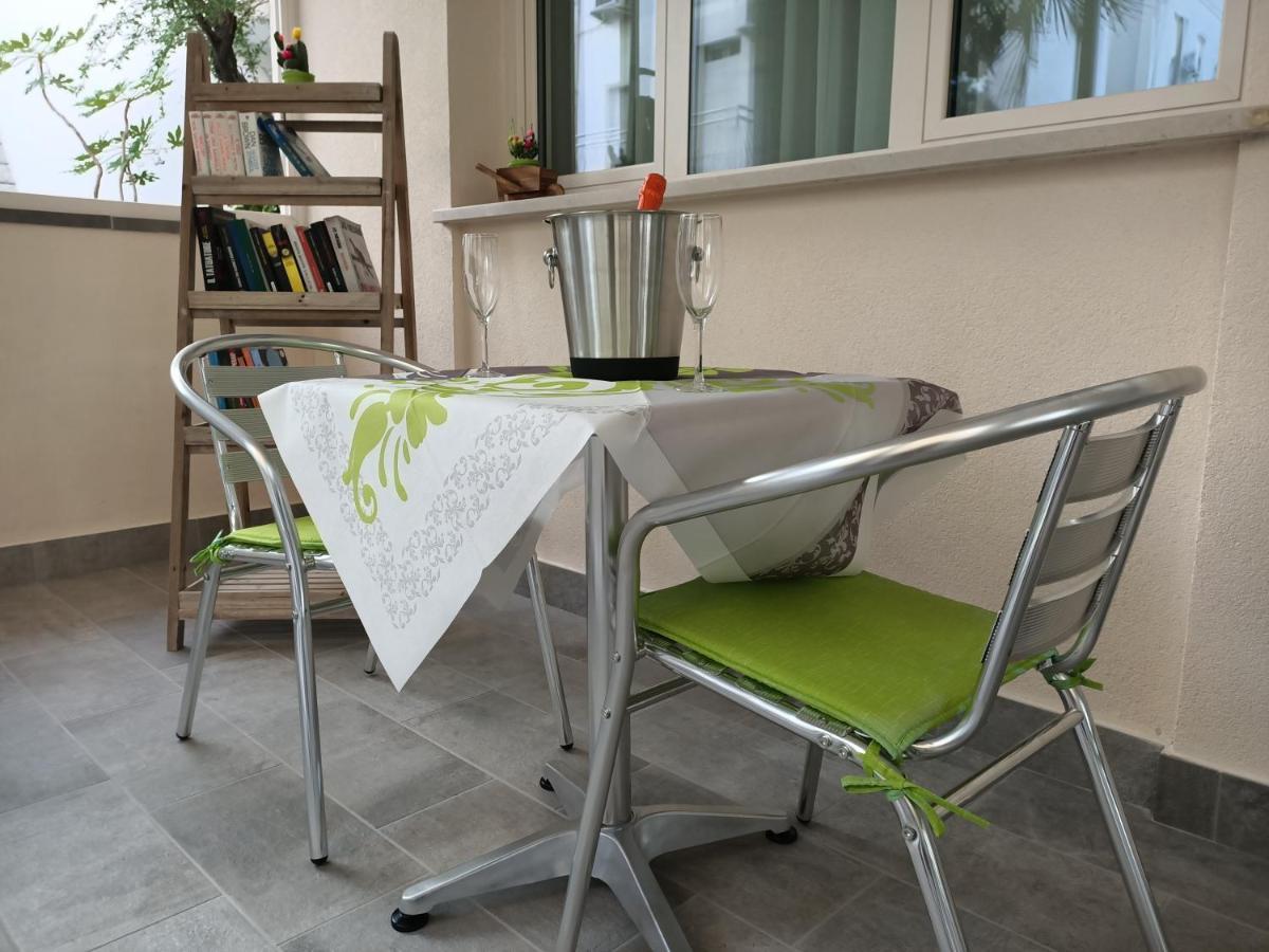 Hotel Bed & Book Rimini Ngoại thất bức ảnh