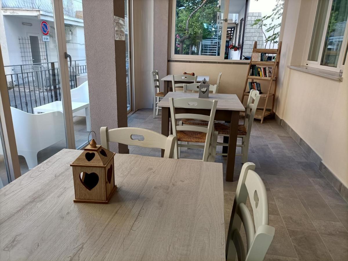Hotel Bed & Book Rimini Ngoại thất bức ảnh